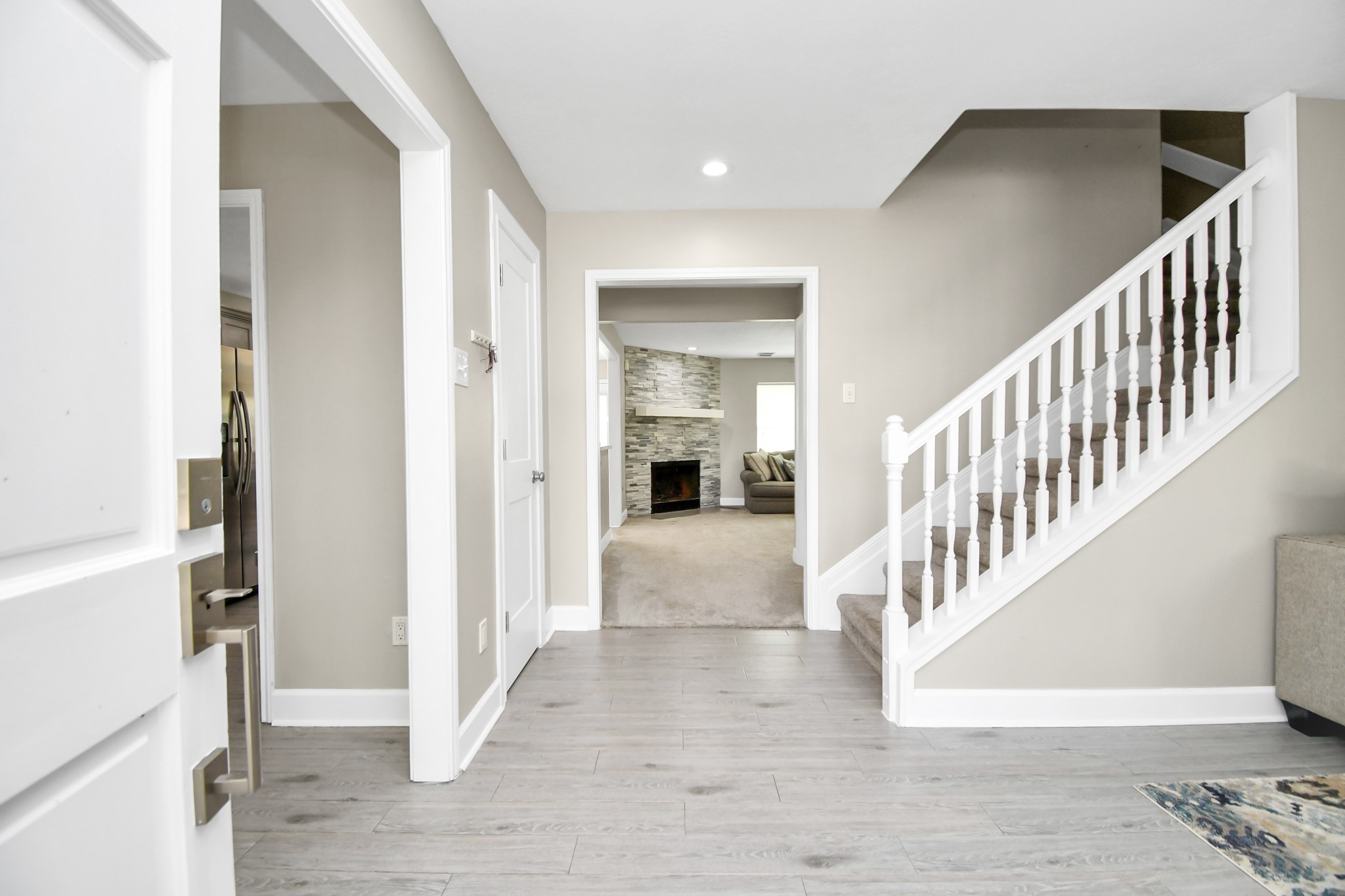4914 Meadowglen Drive Pearland TX 77584
