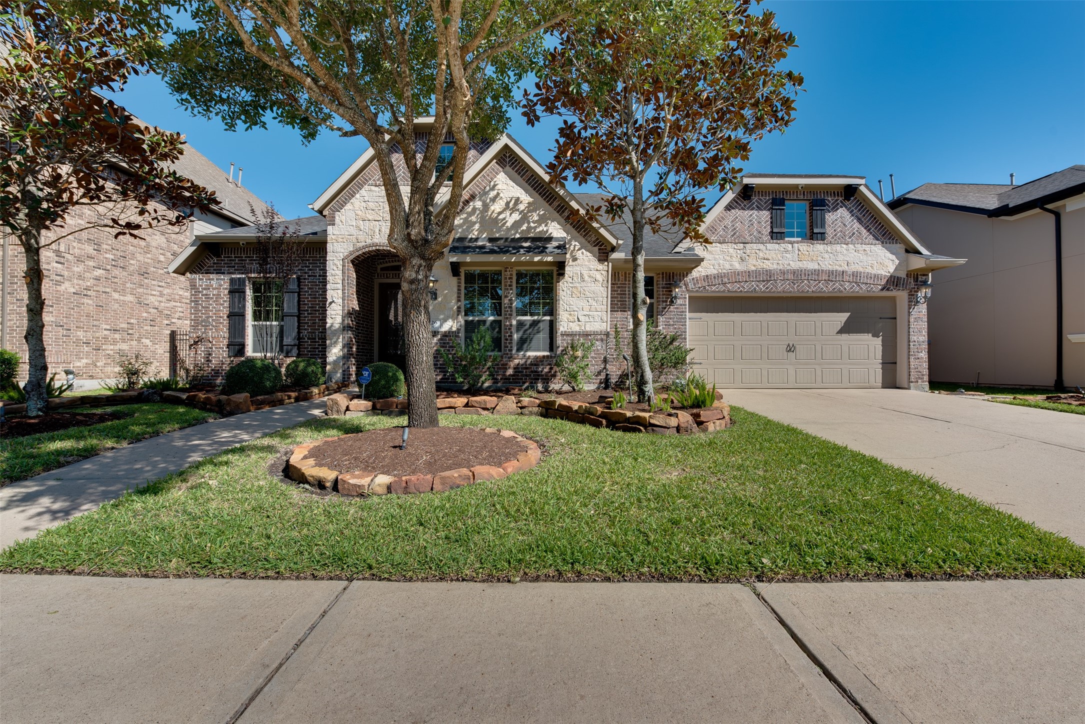 26 Azure Lake Court Katy TX 77494