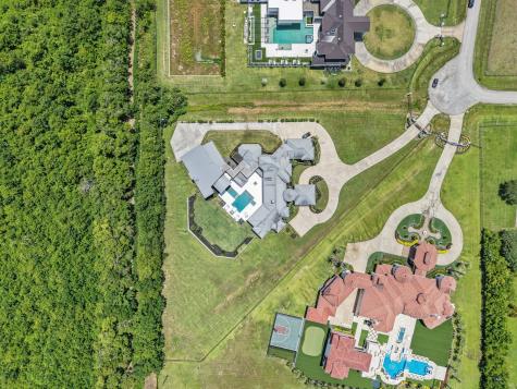 4043 Maranatha Drive Sugar Land TX 77479