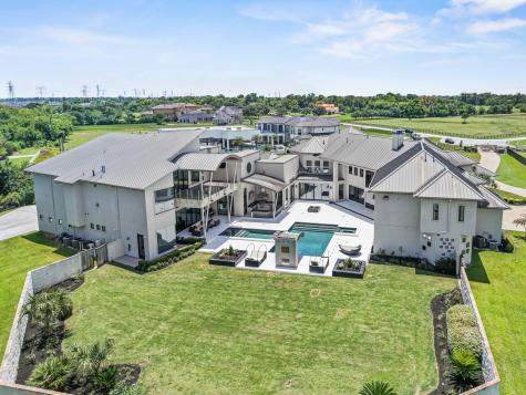 4043 Maranatha Drive Sugar Land TX 77479