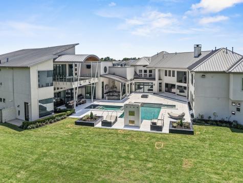 4043 Maranatha Drive Sugar Land TX 77479