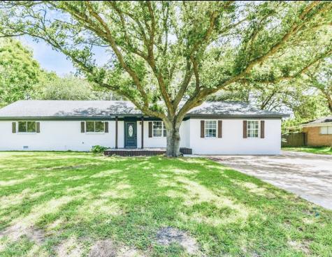 12515 County Road 283 Alvin TX 77511