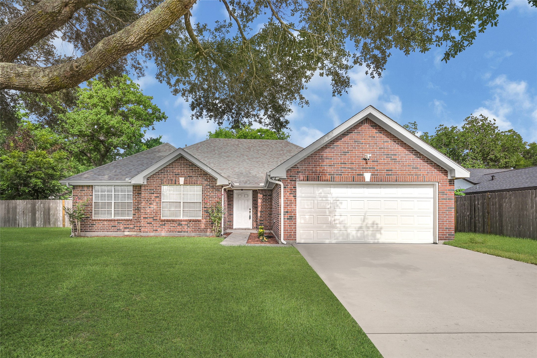 2020 Ward Street Rosenberg TX 77471