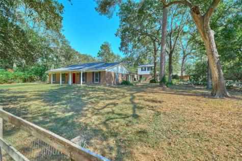 403 Pin Oak Lane Magnolia TX 77354