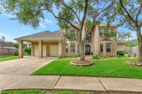 2403 Royal Palm Court League City TX 77573