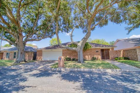 1513 Oakcrest Street Wharton TX 77488
