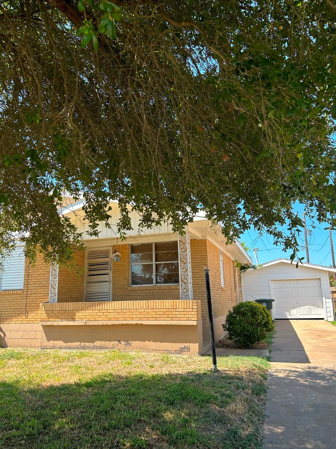 3309 Kleinmann Avenue Galveston TX 77551