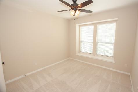 2943 Candle Falls Lane Pearland TX 77584