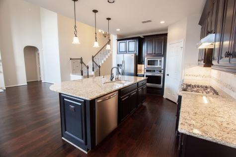 2943 Candle Falls Lane Pearland TX 77584