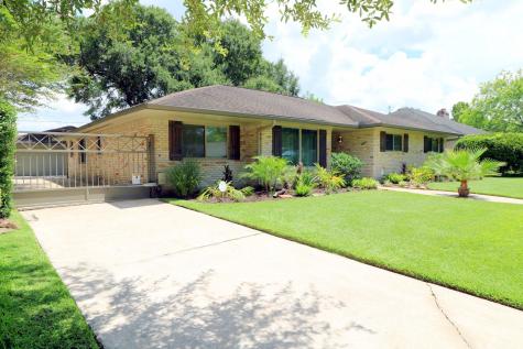 6110 Wigton Drive Houston TX 77096