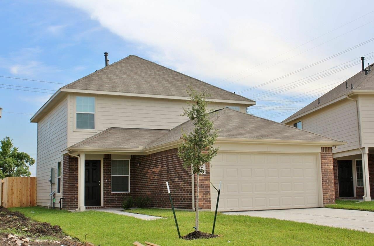 5906 Dawn Misty Lane Houston TX 77048