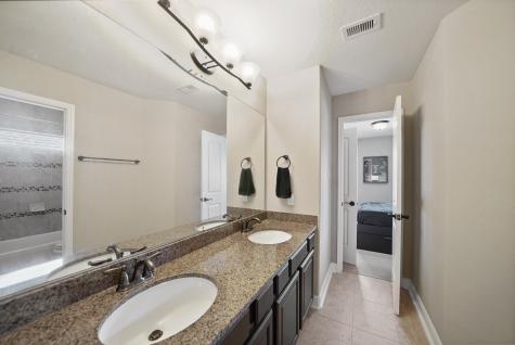 4303 Evergreen Drive Friendswood TX 77546