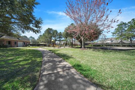 4303 Evergreen Drive Friendswood TX 77546