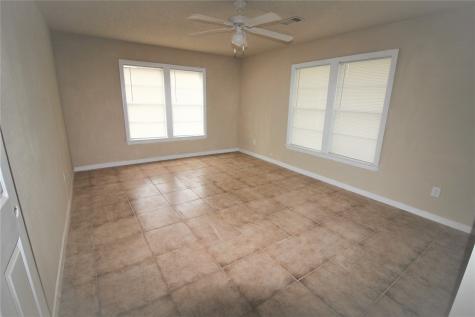 102 Evans Street Wharton TX 77488