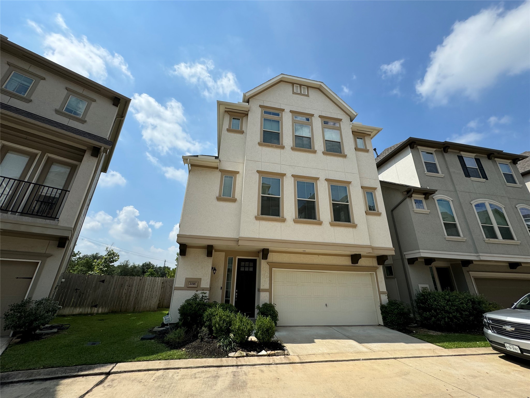 2018 Royal Landing Drive Houston TX 77045