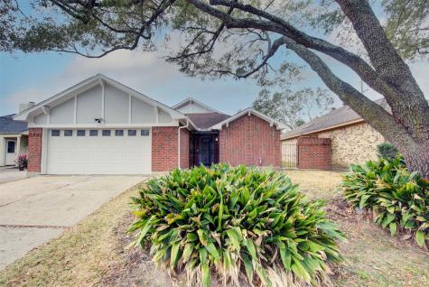 1402 Forest Home Drive Houston TX 77077