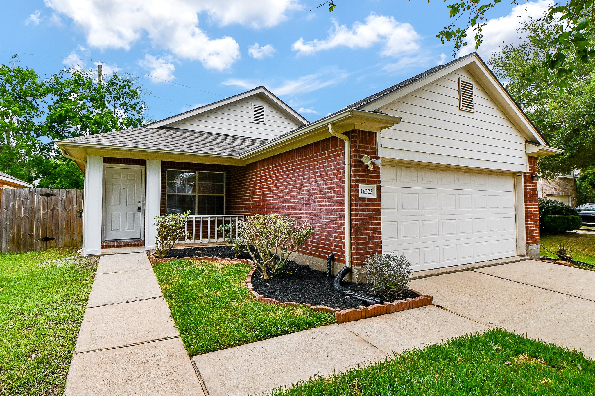 16323 Woma Court Sugar Land TX 77498
