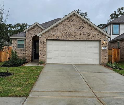 1927 Barrett Gables Drive Crosby TX 77532
