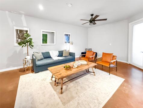2216 Chenevert Street 4 Houston TX 77003