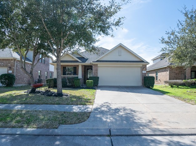1939 Vermillion View Street Fresno TX 77545