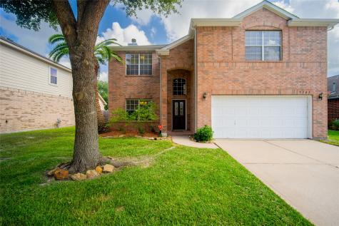 9703 Berkshire Trace Pearland TX 77584