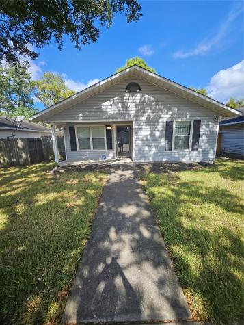 11811 Greenmesa Drive Houston TX 77044