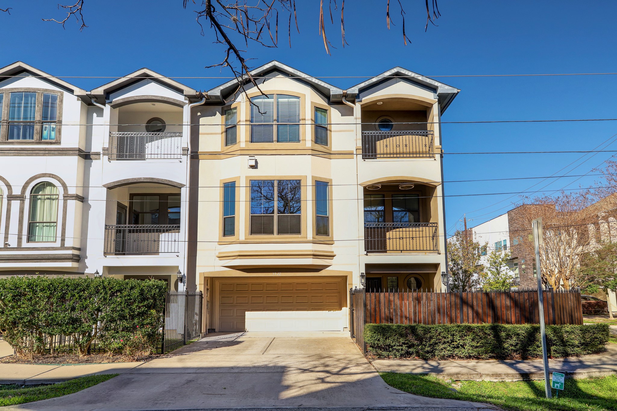 5502 Blossom Street Houston TX 77007