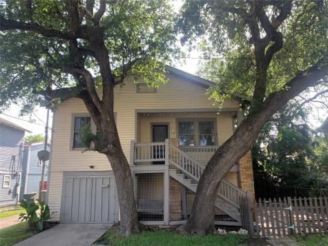 1111 17th Street Galveston TX 77550