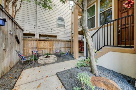 5217 Blossom Street C Houston TX 77007