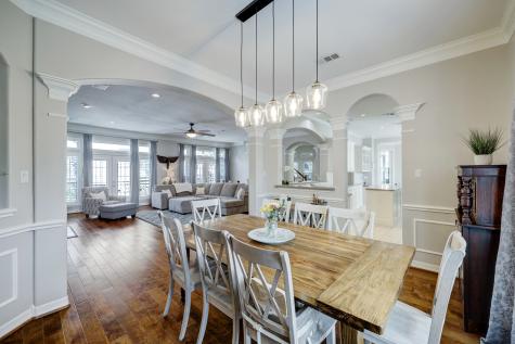 5217 Blossom Street C Houston TX 77007