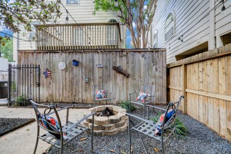 5217 Blossom Street C Houston TX 77007