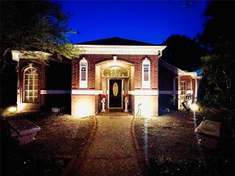 4733 S Cashel Oak Drive Houston TX 77069