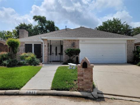 6511 Pauma Drive Houston TX 77069