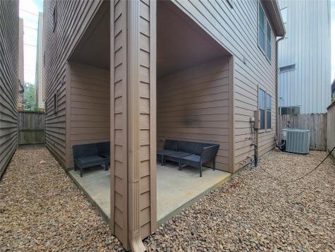 1424 Wilson Street Houston TX 77019