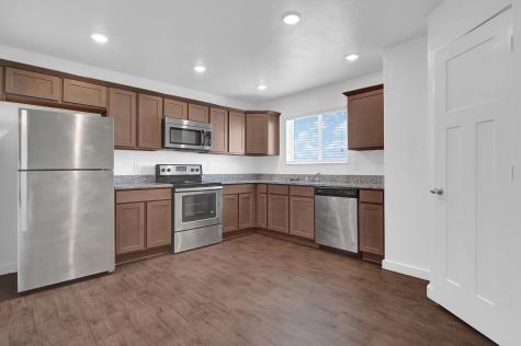 21155 Gosling Road 24b Spring TX 77388