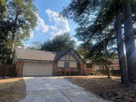 2246 Middle Creek Drive Kingwood TX 77339