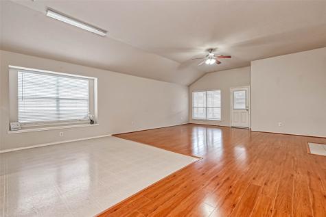 10422 Hamlet Vale Court Houston TX 77070
