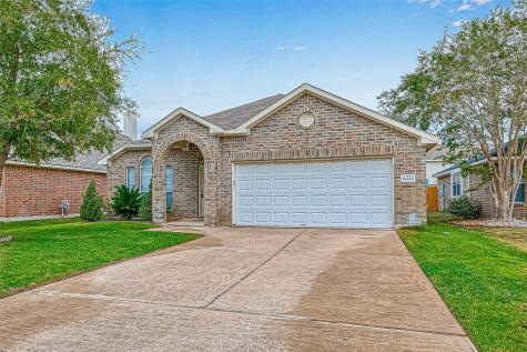 10422 Hamlet Vale Court Houston TX 77070