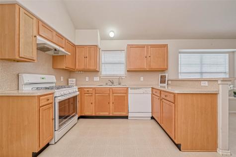 10422 Hamlet Vale Court Houston TX 77070