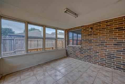 10422 Hamlet Vale Court Houston TX 77070