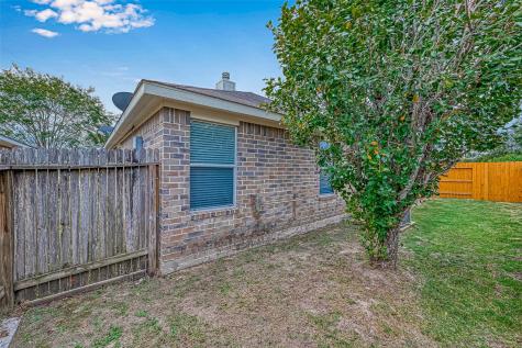 10422 Hamlet Vale Court Houston TX 77070