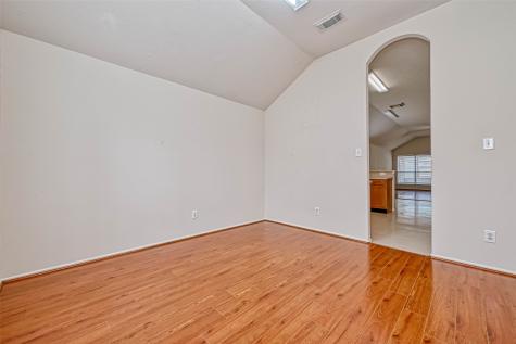 10422 Hamlet Vale Court Houston TX 77070