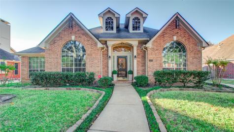 1731 Crescent Green Drive Houston TX 77094