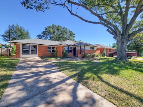 1309 Betty Lane Pasadena TX 77502