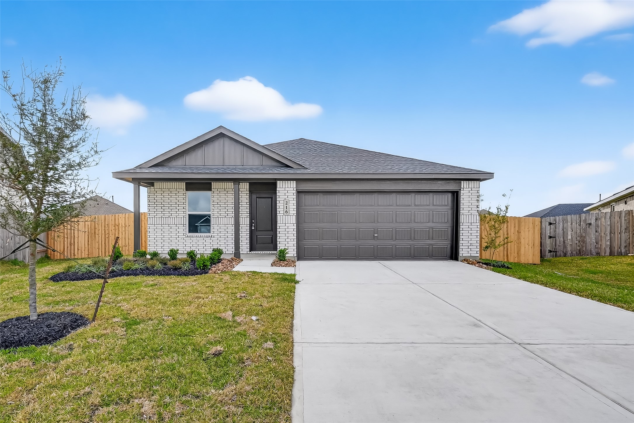 216 Amy Street Angleton TX 77515