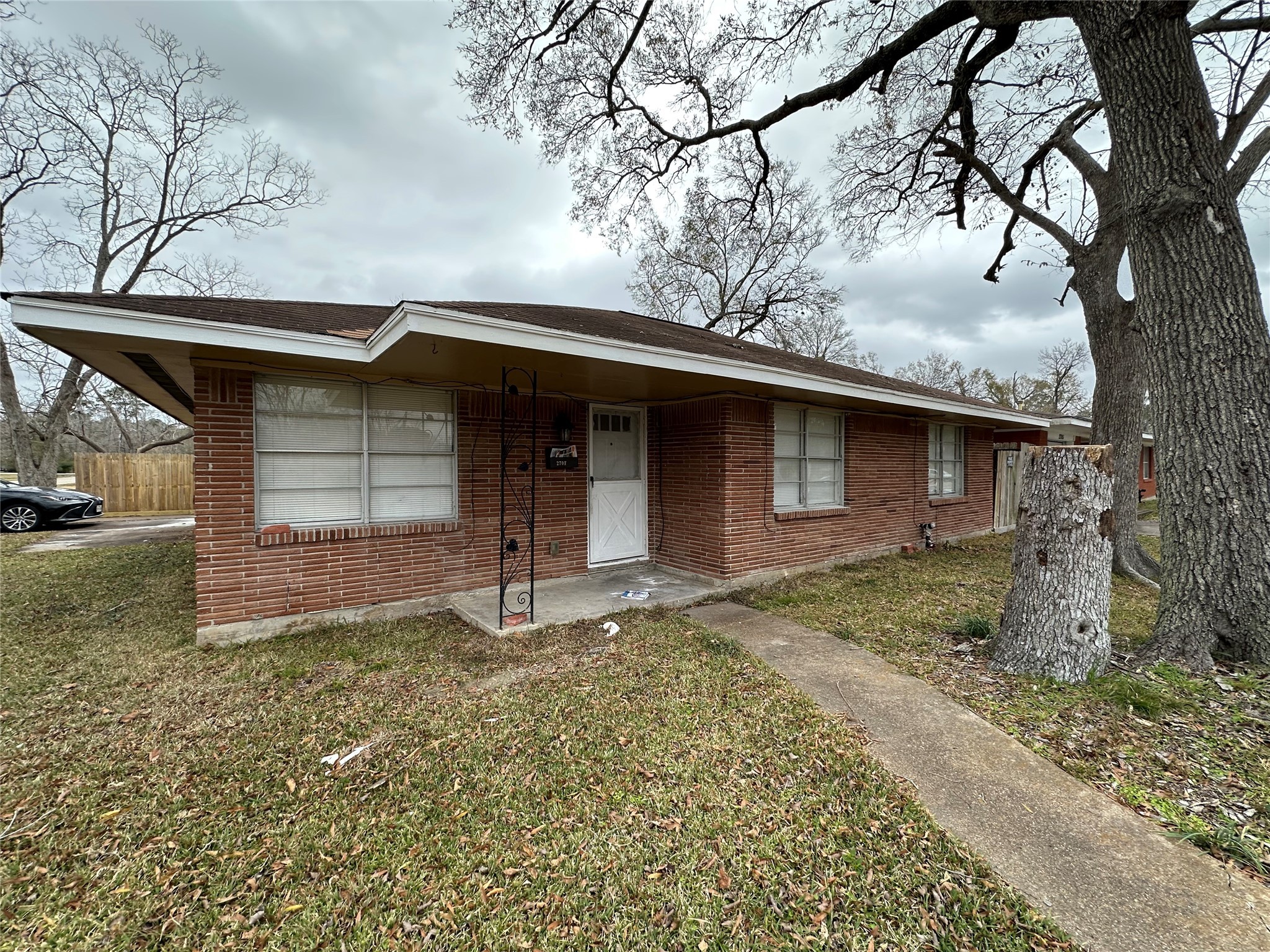 2701 Woodlawn Street Dickinson TX 77539
