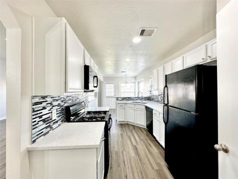 2642 Steelhead Drive Houston TX 77045
