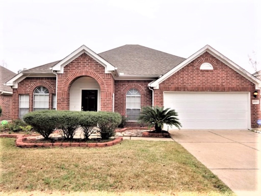 2911 Glen Cullen Lane Pearland TX 77584