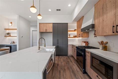 4218 Nichols Street Houston TX 77020