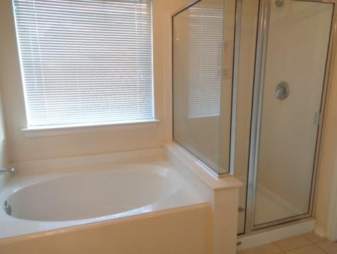 12451 Saratoga Woods Lane Humble TX 77346